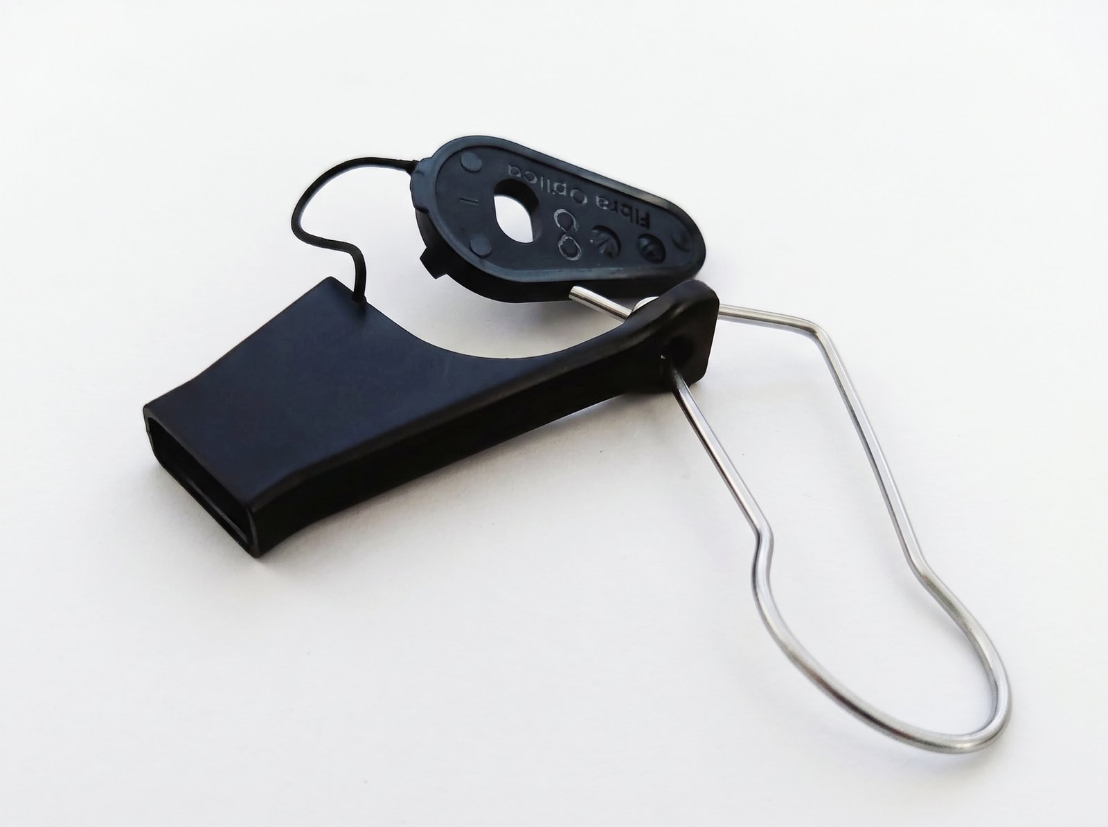 Gancho Tensor para Cable Drop de Fibra &Oacute;ptica